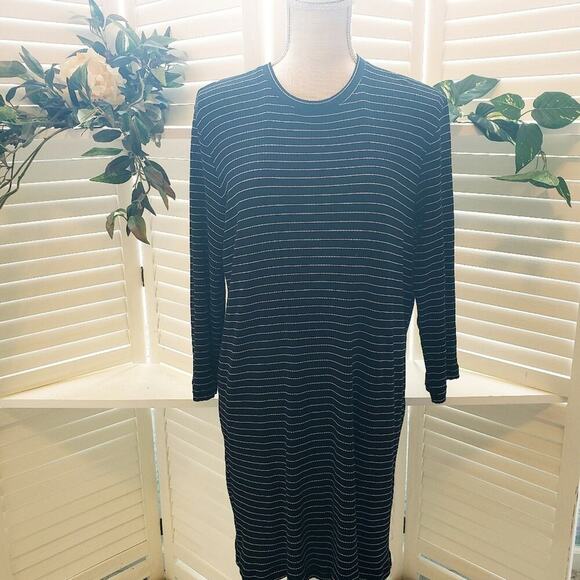 REFORMATION BLACK WHITE STRIPPED DRESS SIZE LARGE - Picture 1 of 6